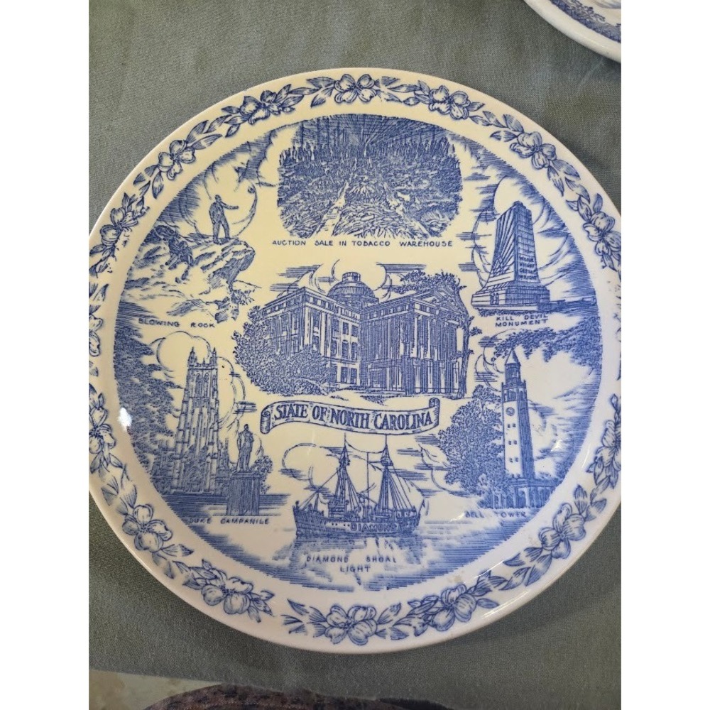 Vernon Kilns North Carolina The Old North State Blue White Souvenir Plate 10.5"